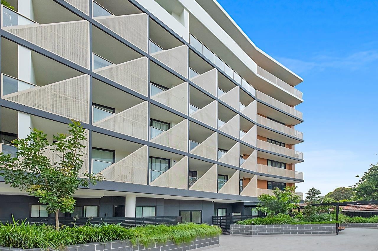 3 bedrooms Apartment / Unit / Flat in A201/1 Robilliard MAYS HILL NSW, 2145
