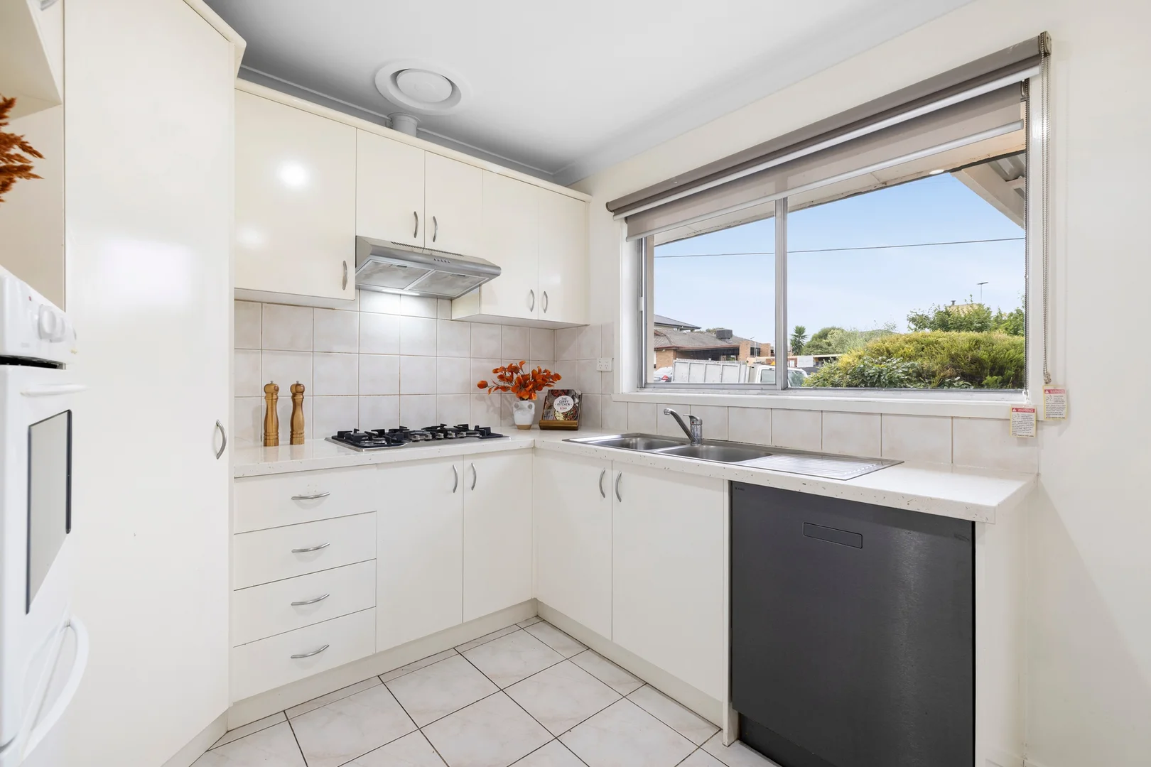 Additional image 7 of 1/64 Therese Avenue, Mount Waverley VIC 3149