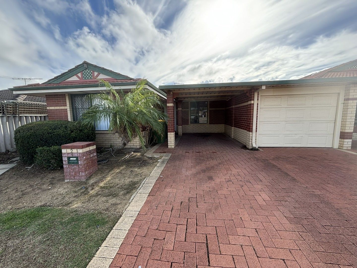 3 bedrooms Villa in 2/2 Redbud Mews COOLOONGUP WA, 6168