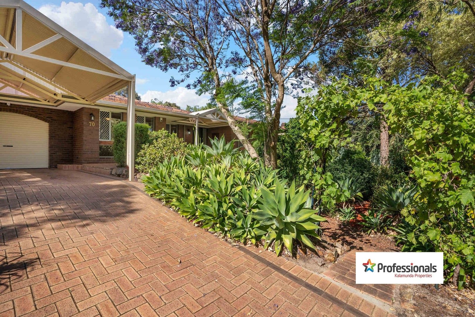 70 Glyde Road, Lesmurdie WA 6076, Image 0