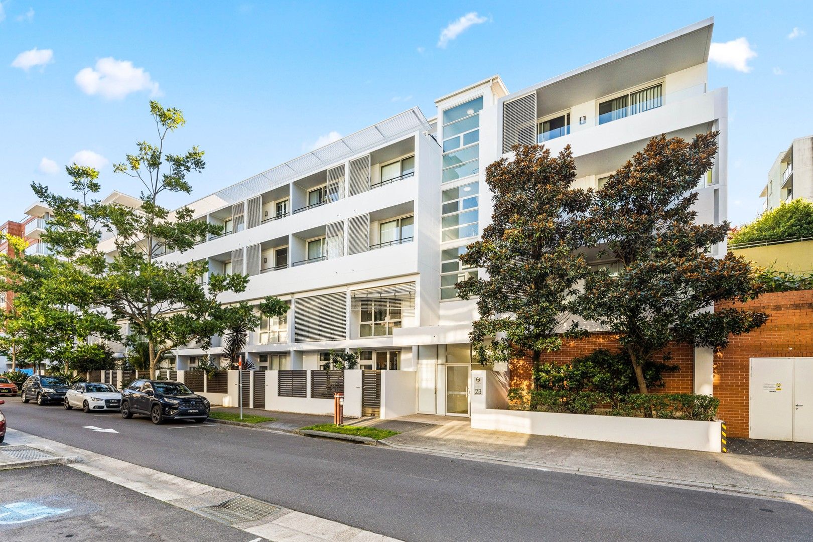 1 bedrooms Apartment / Unit / Flat in 122/21 Savona Drive WENTWORTH POINT NSW, 2127