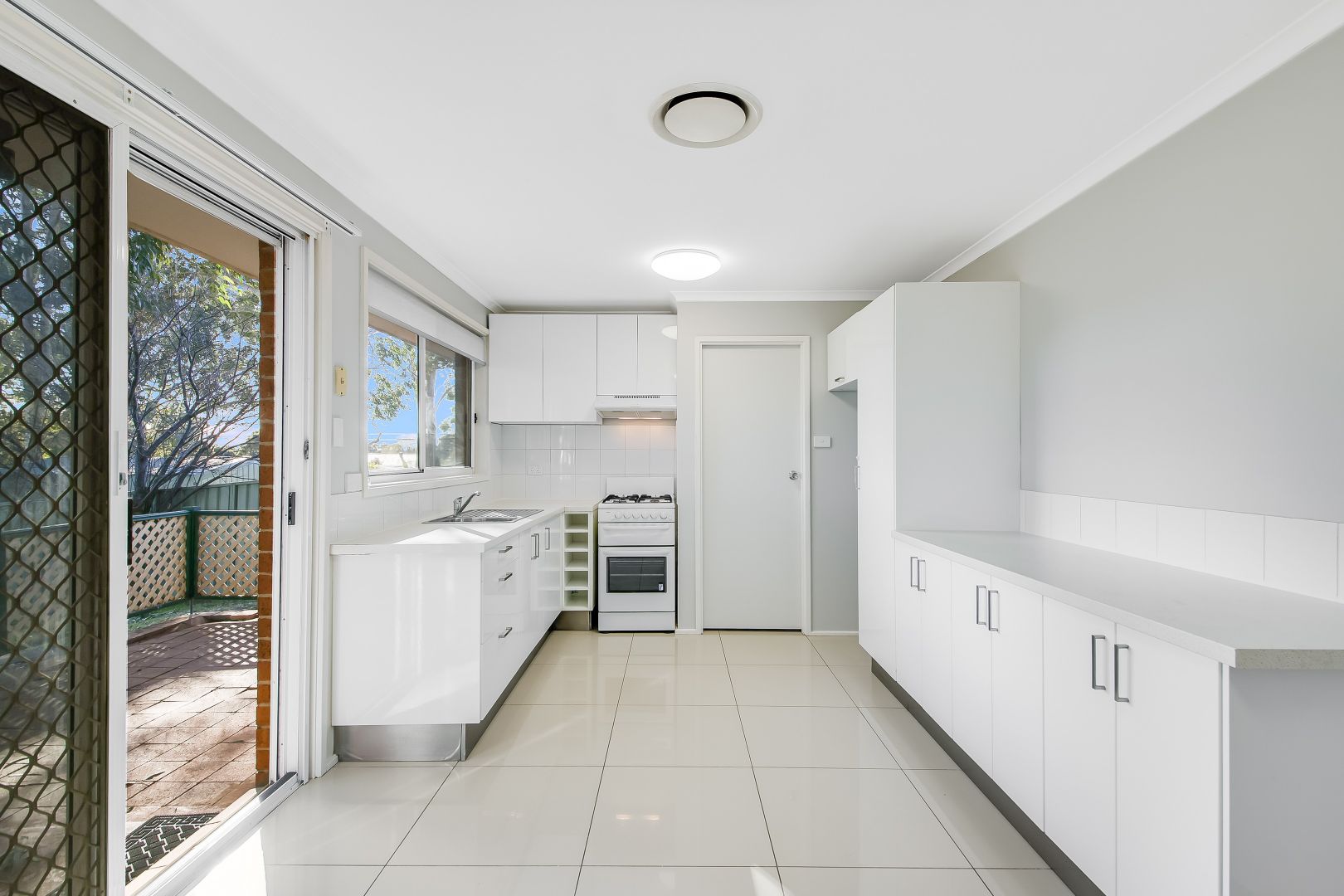 284 Welling Drive, Mount Annan NSW 2567, Image 1