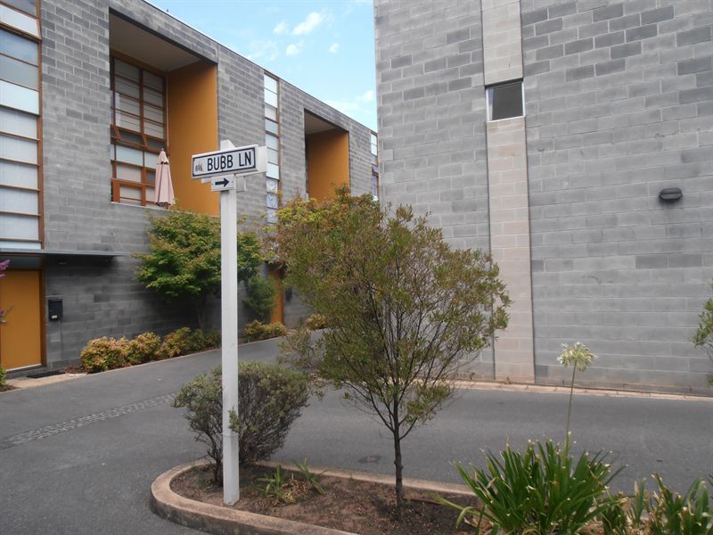 2 bedrooms Townhouse in 10 Bubb Lane ADELAIDE SA, 5000