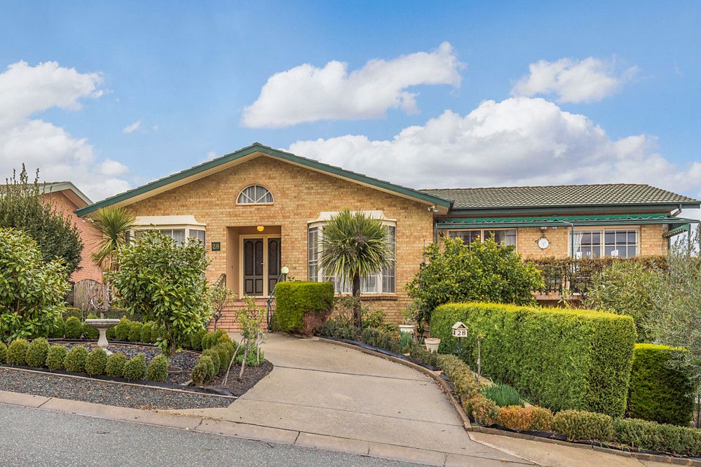 28 Johnstone Circuit, Calwell ACT 2905, Image 0