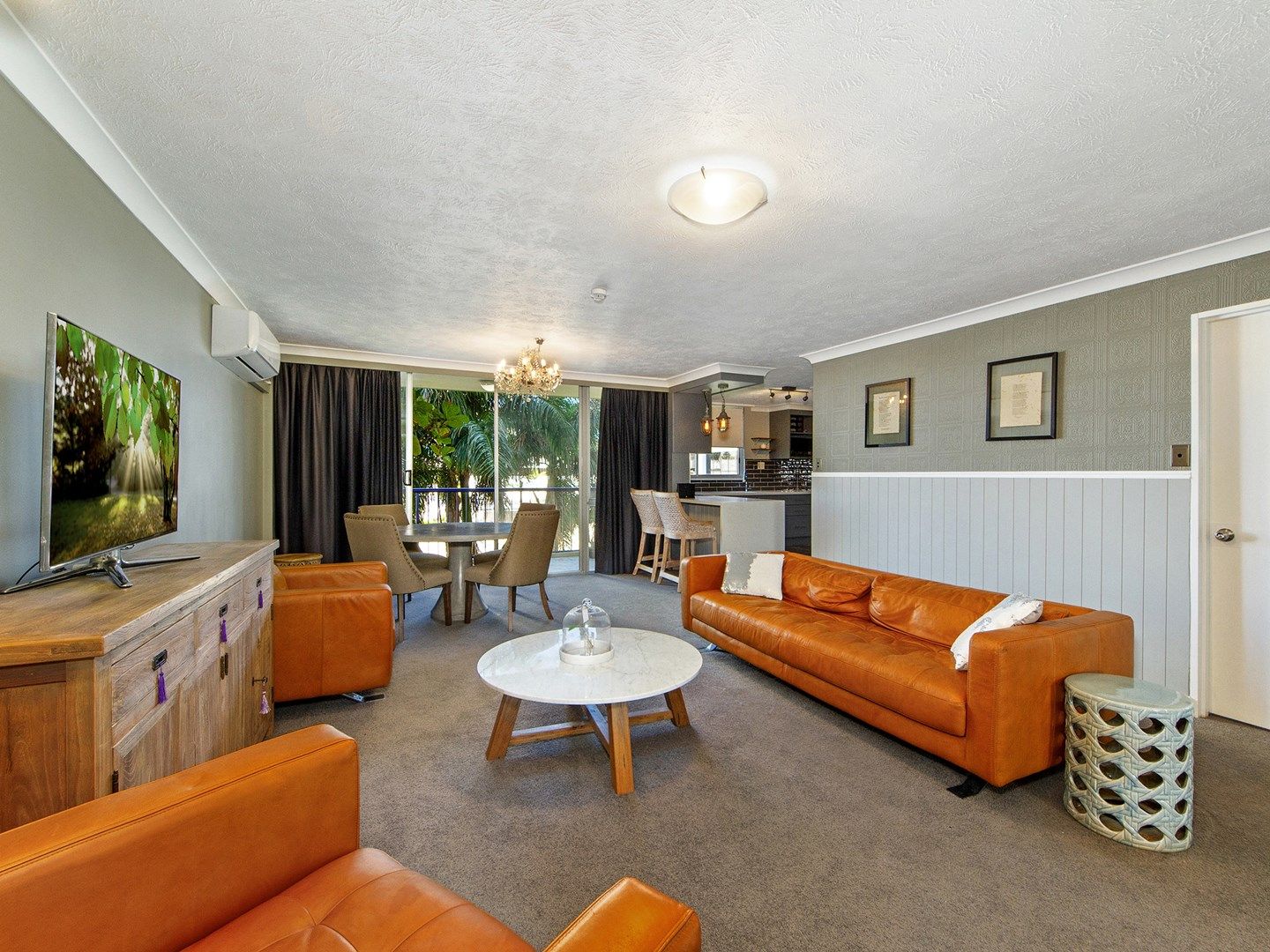 2 bedrooms Apartment / Unit / Flat in 406/67 Ferny Ave SURFERS PARADISE QLD, 4217