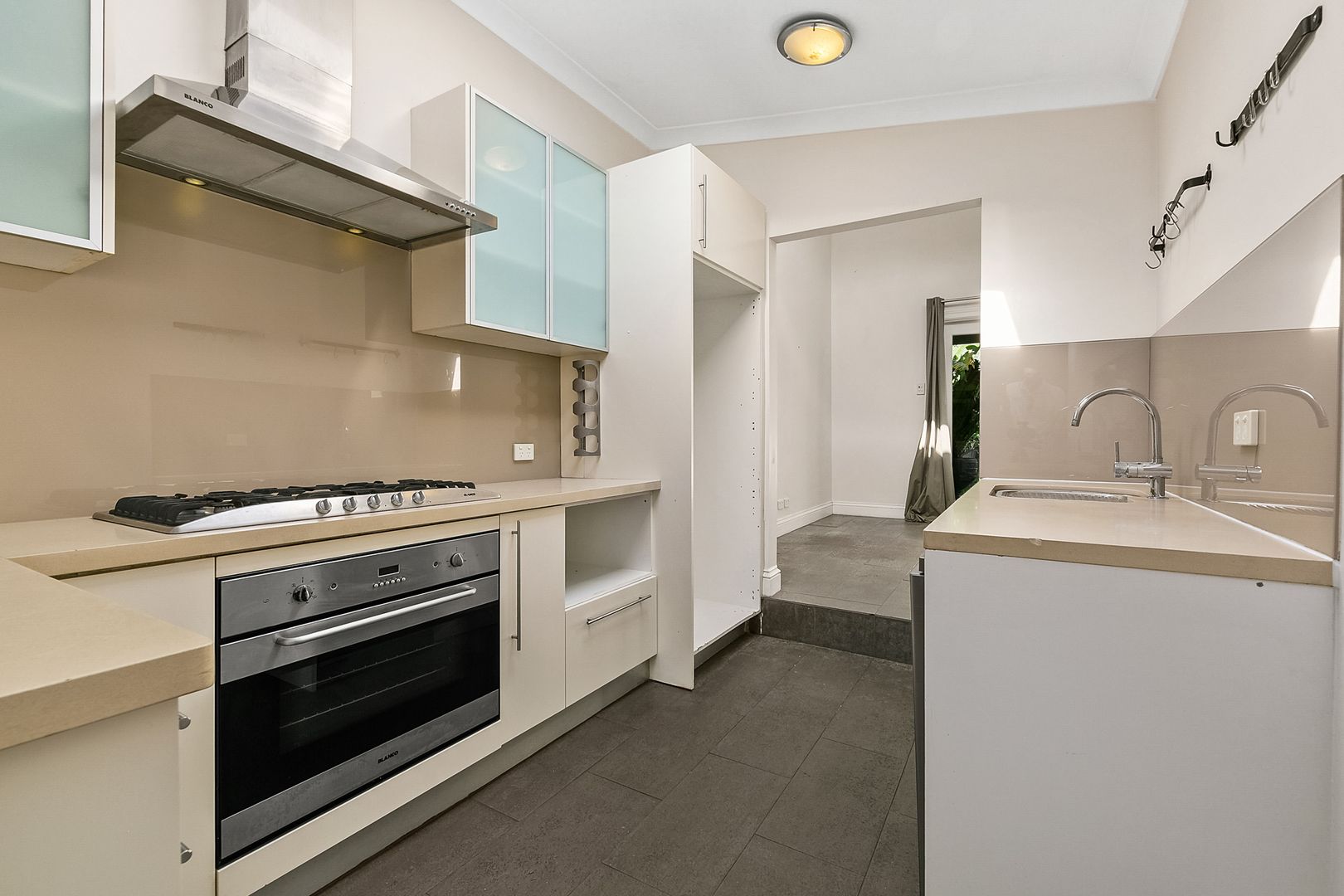 73 Balmain Road, Leichhardt NSW 2040, Image 2