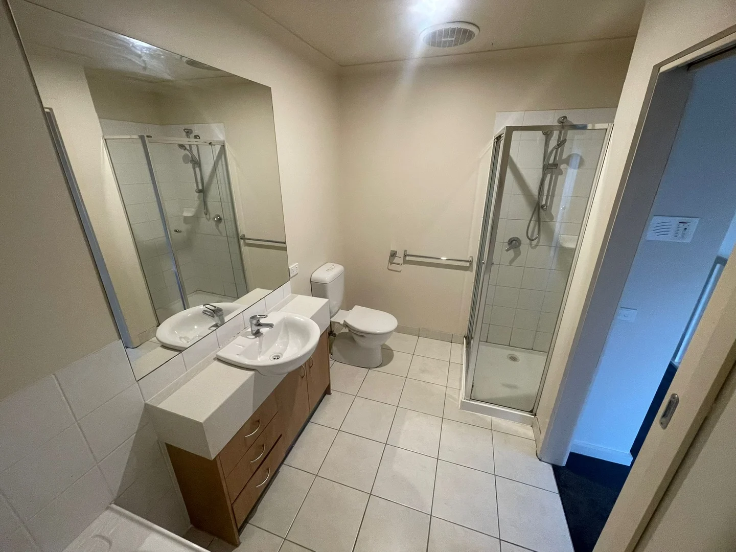 Additional image 10 of 3/1084 Whitehorse Road, Box Hill VIC 3128