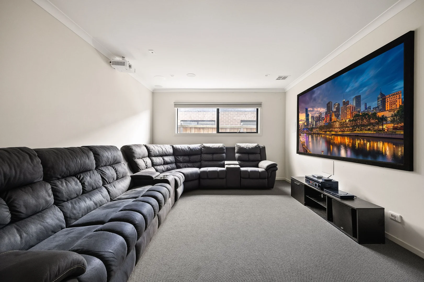 Additional image 6 of 55 Taradale Crescent, Fraser Rise VIC 3336