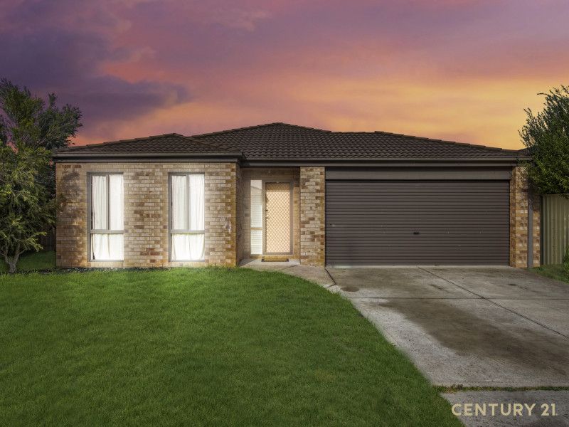 4 bedrooms House in 25 Salvia Avenue PAKENHAM VIC, 3810