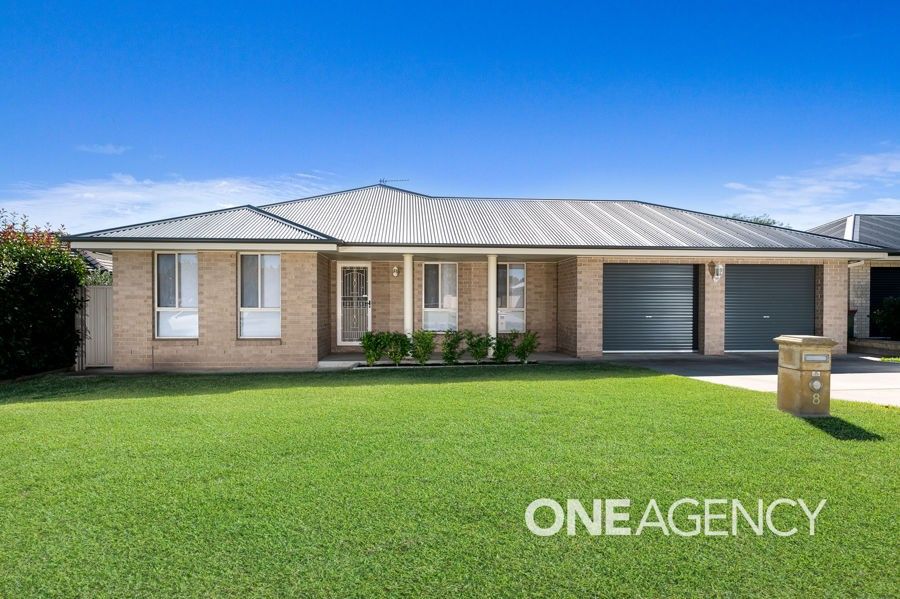 8 APPRENTICE AVENUE, Flowerdale NSW 2650, Image 0