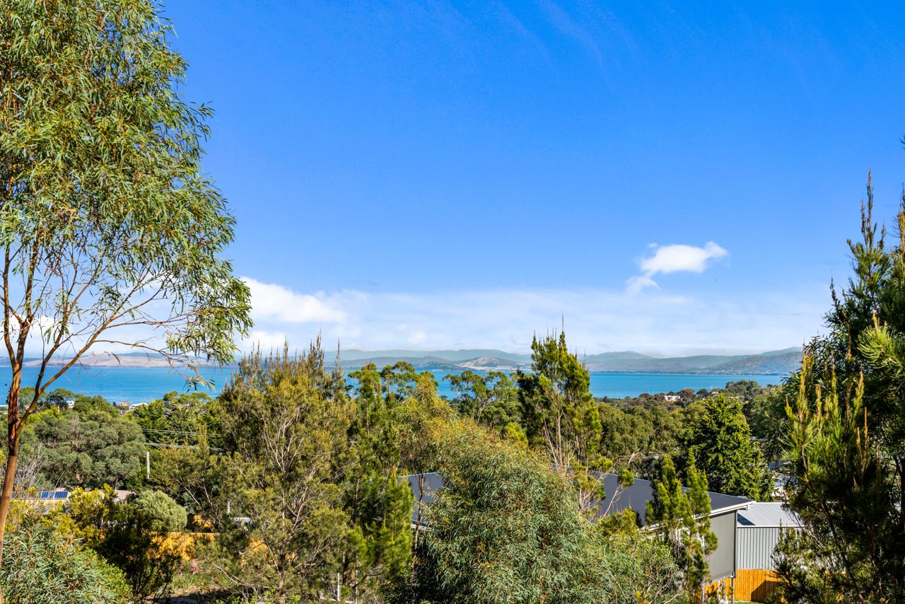 5 Renmore Court, Carlton TAS 7173, Image 0