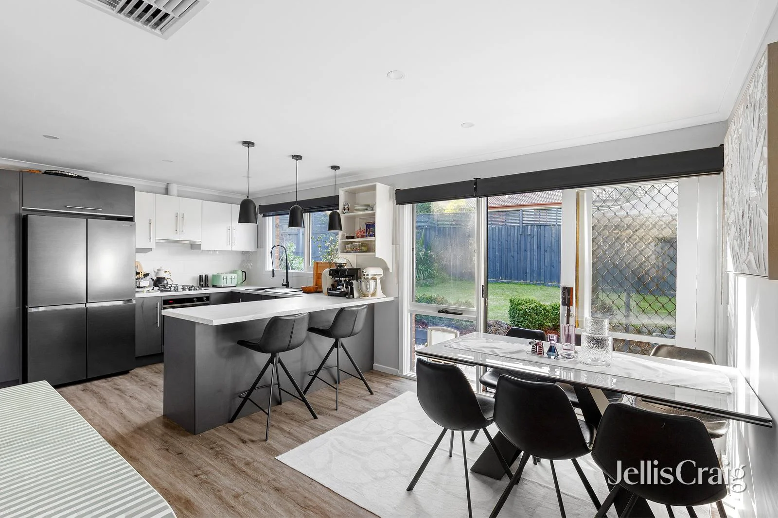 Additional image 4 of 2/148 Nell Street, Greensborough VIC 3088