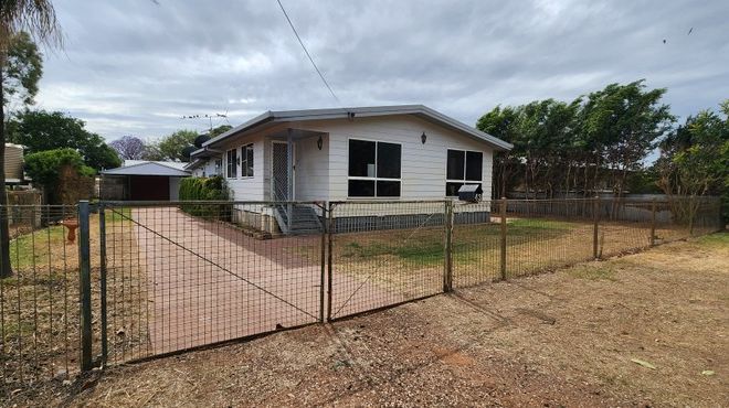 Picture of 43 Murchison Street, ST GEORGE QLD 4487