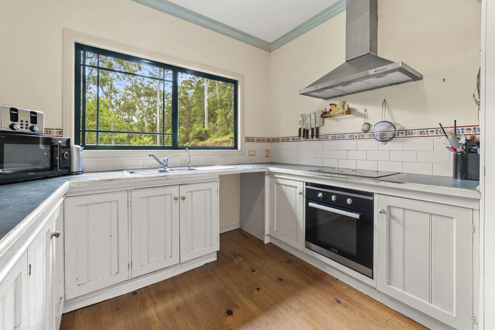 Additional image 13 of 18-20 Honeysuckle Lane, Bonogin QLD 4213