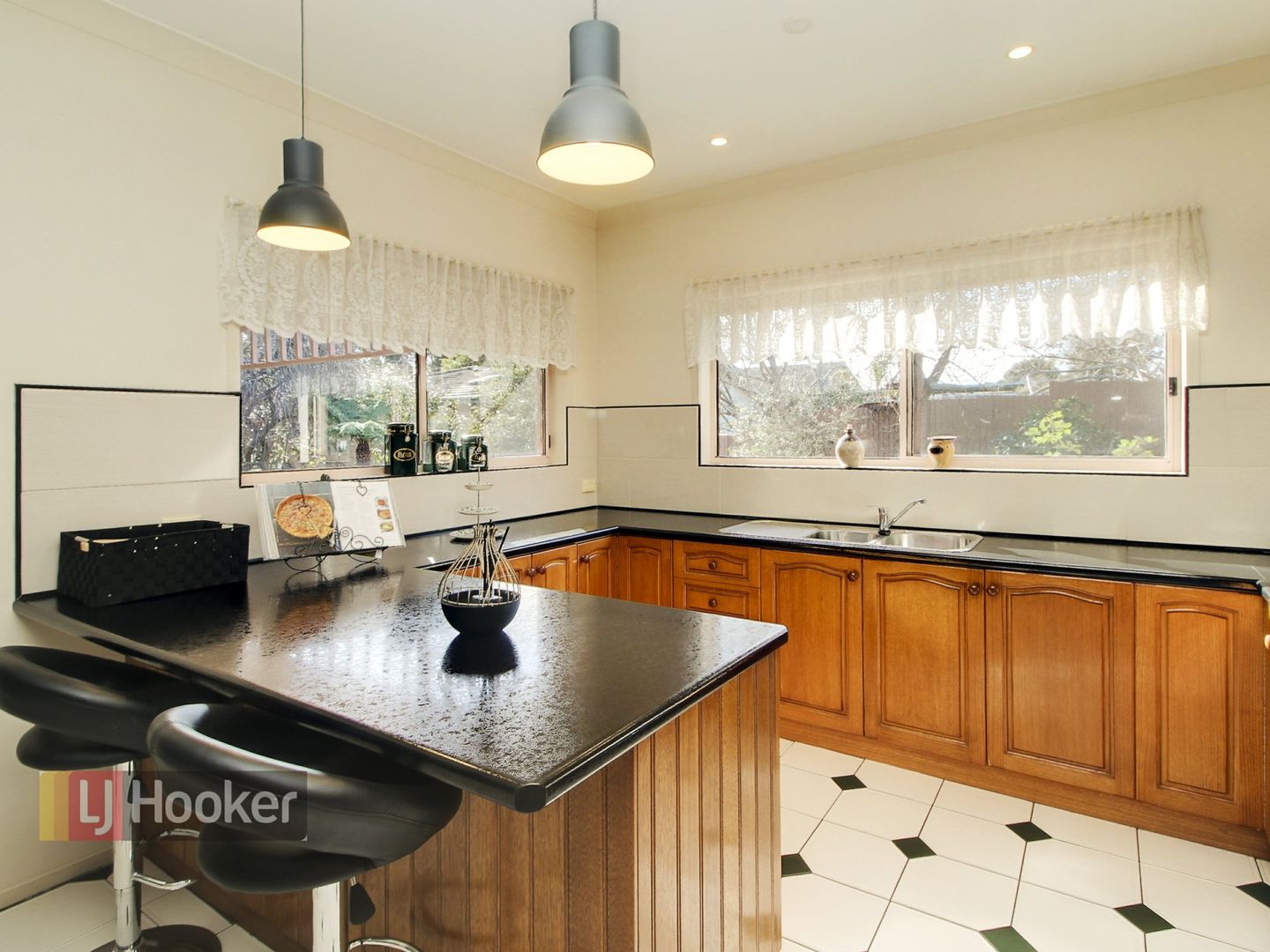 36 Alexander Parade, Lucknow VIC 3875, Image 1