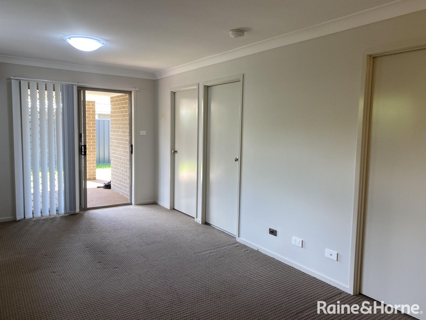 16a Mountain Ash Drive, Cooranbong NSW 2265 Apartment For Rent 425