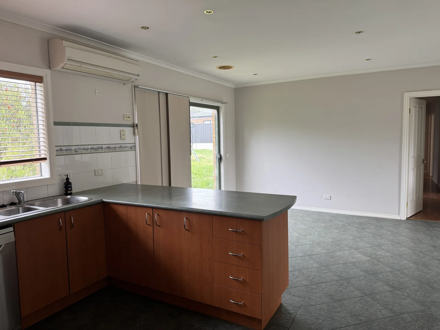Additional image 5 of 147 King Street, Wallan VIC 3756