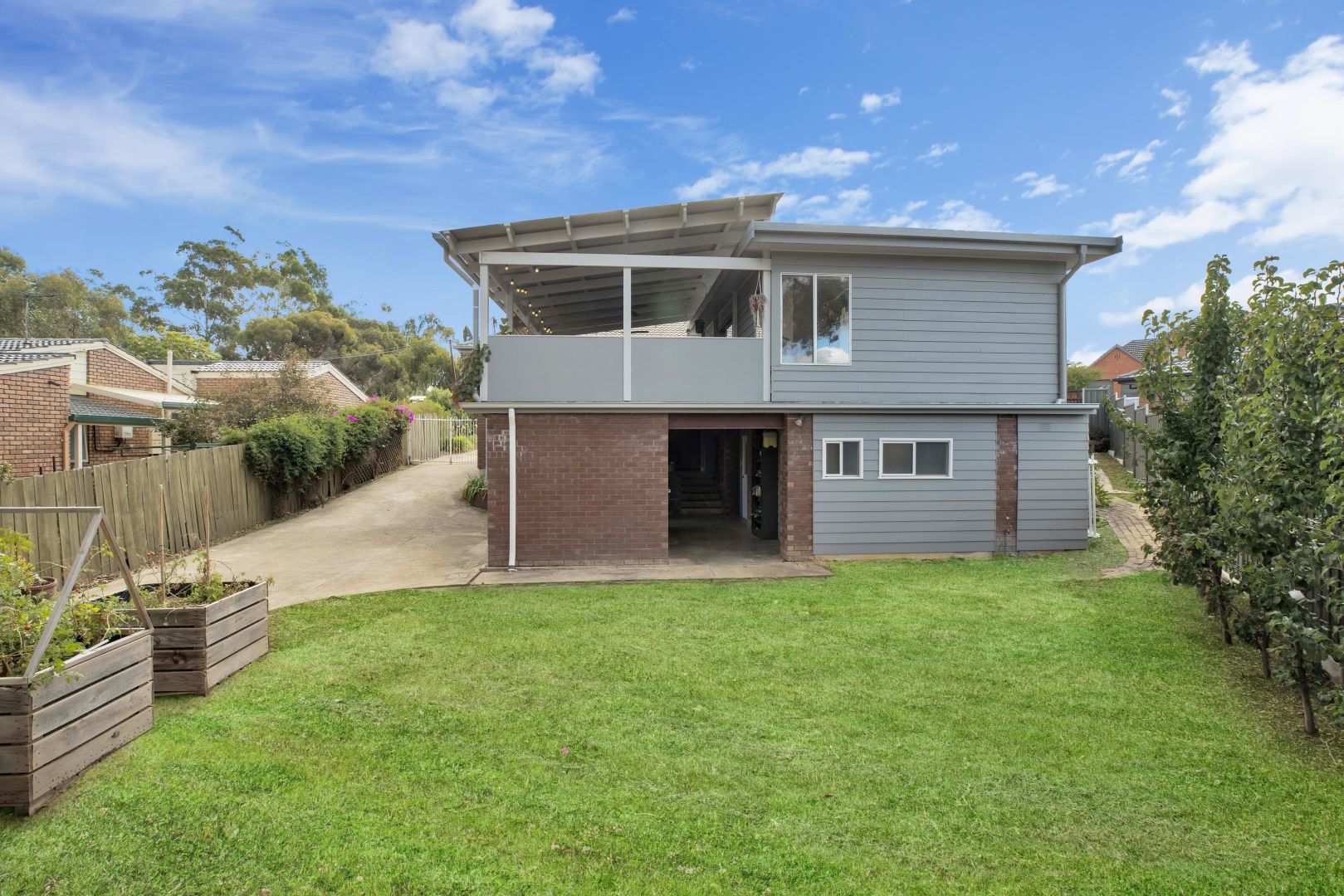 1 St Helena Street, Flagstaff Hill SA 5159