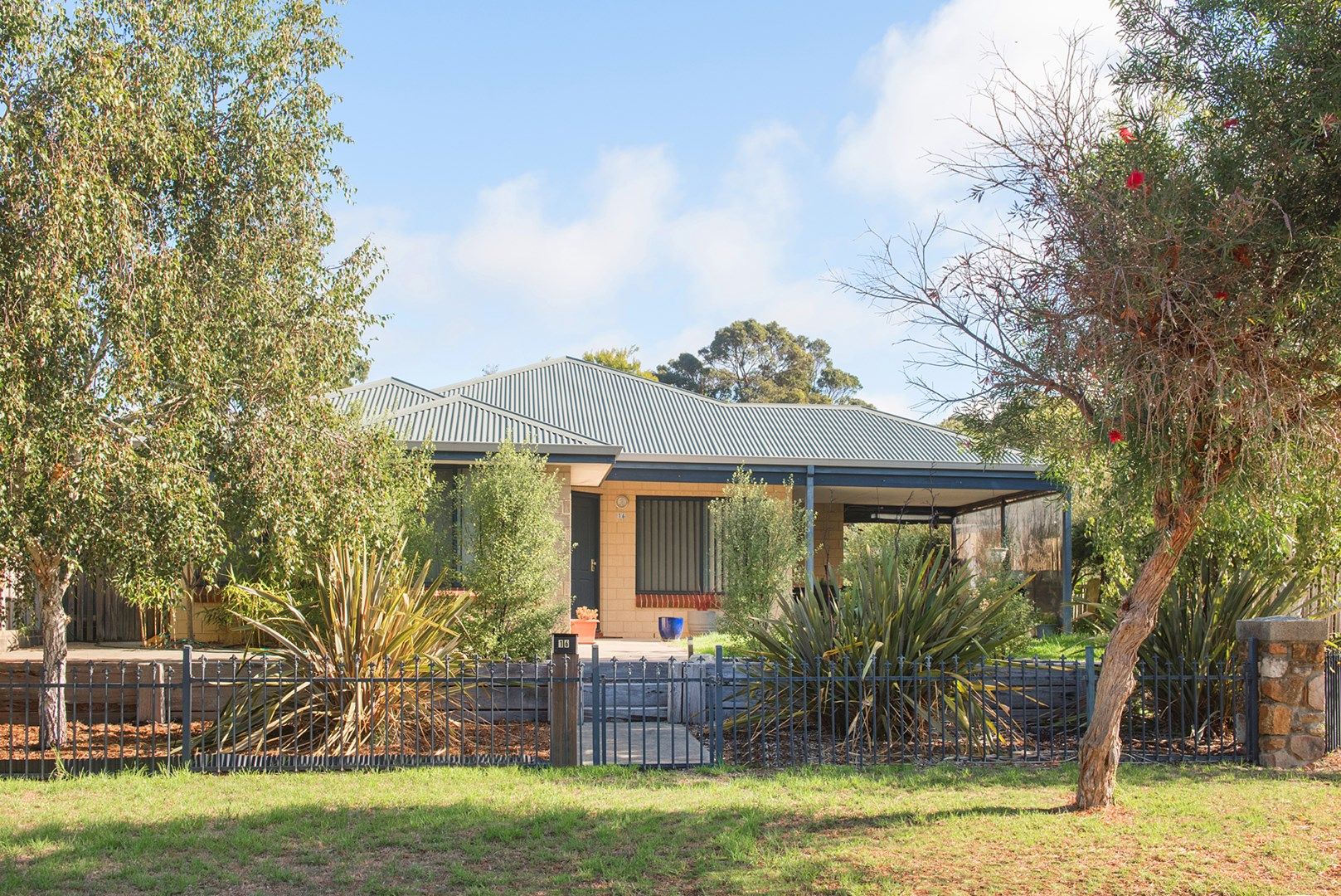 16 The Greenway, Margaret River WA 6285, Image 0