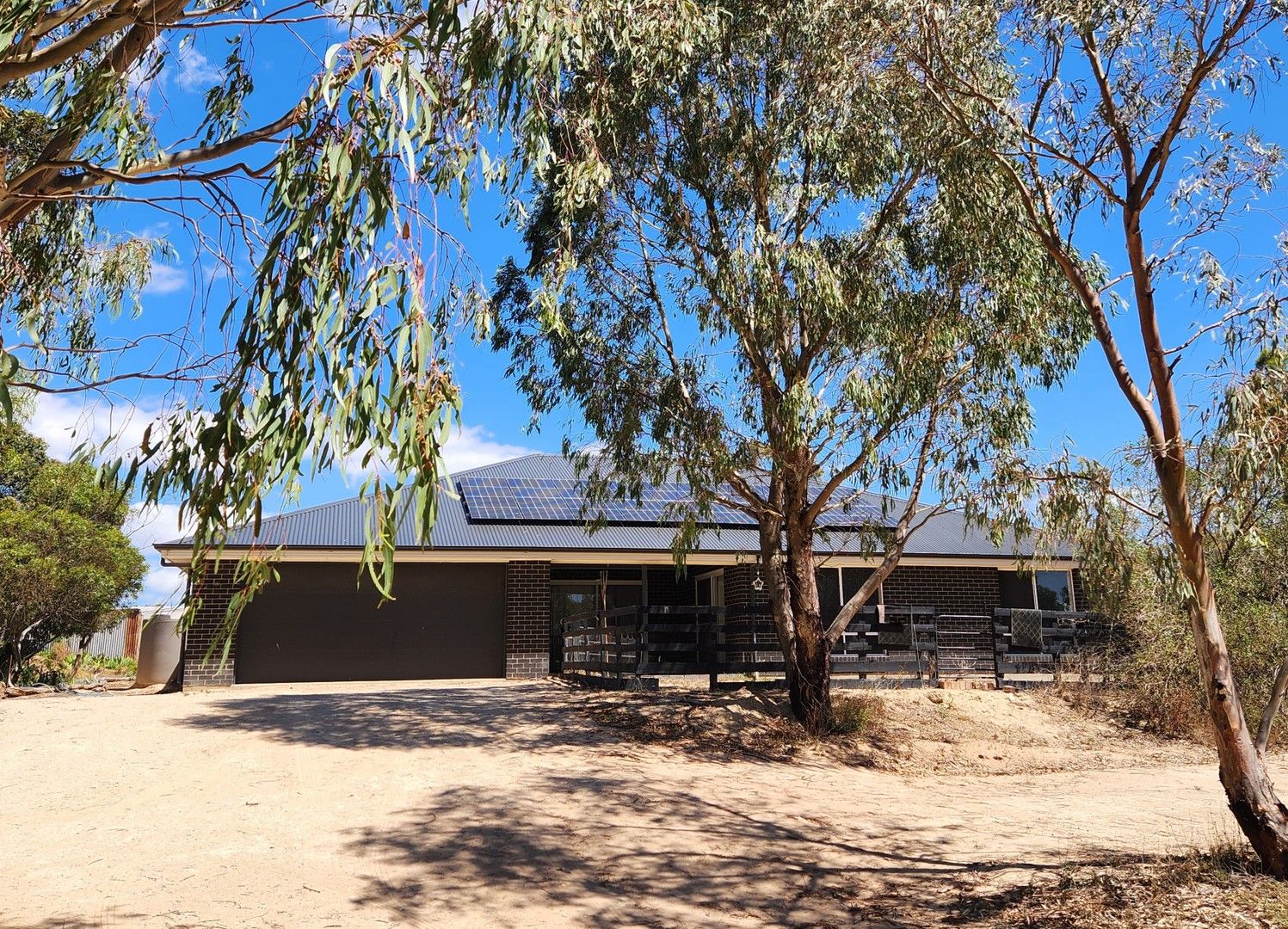 4 bedrooms House in 931 Princes Highway TAILEM BEND SA, 5260