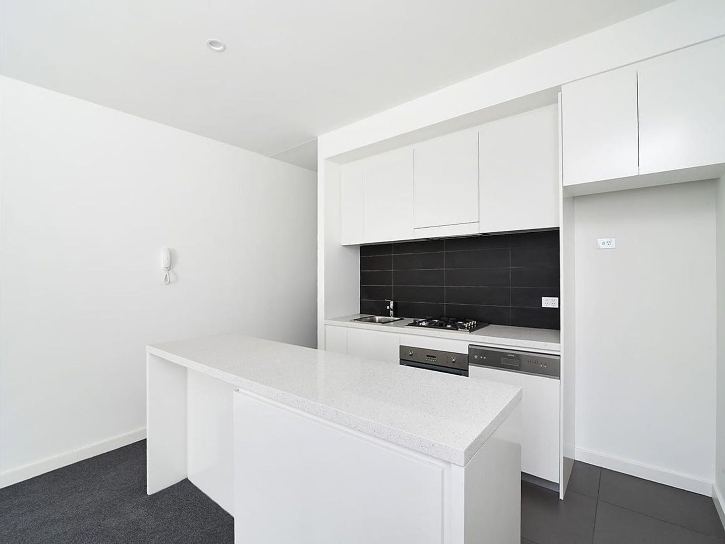 213/123 Union Street, Cooks Hill NSW 2300, Image 1