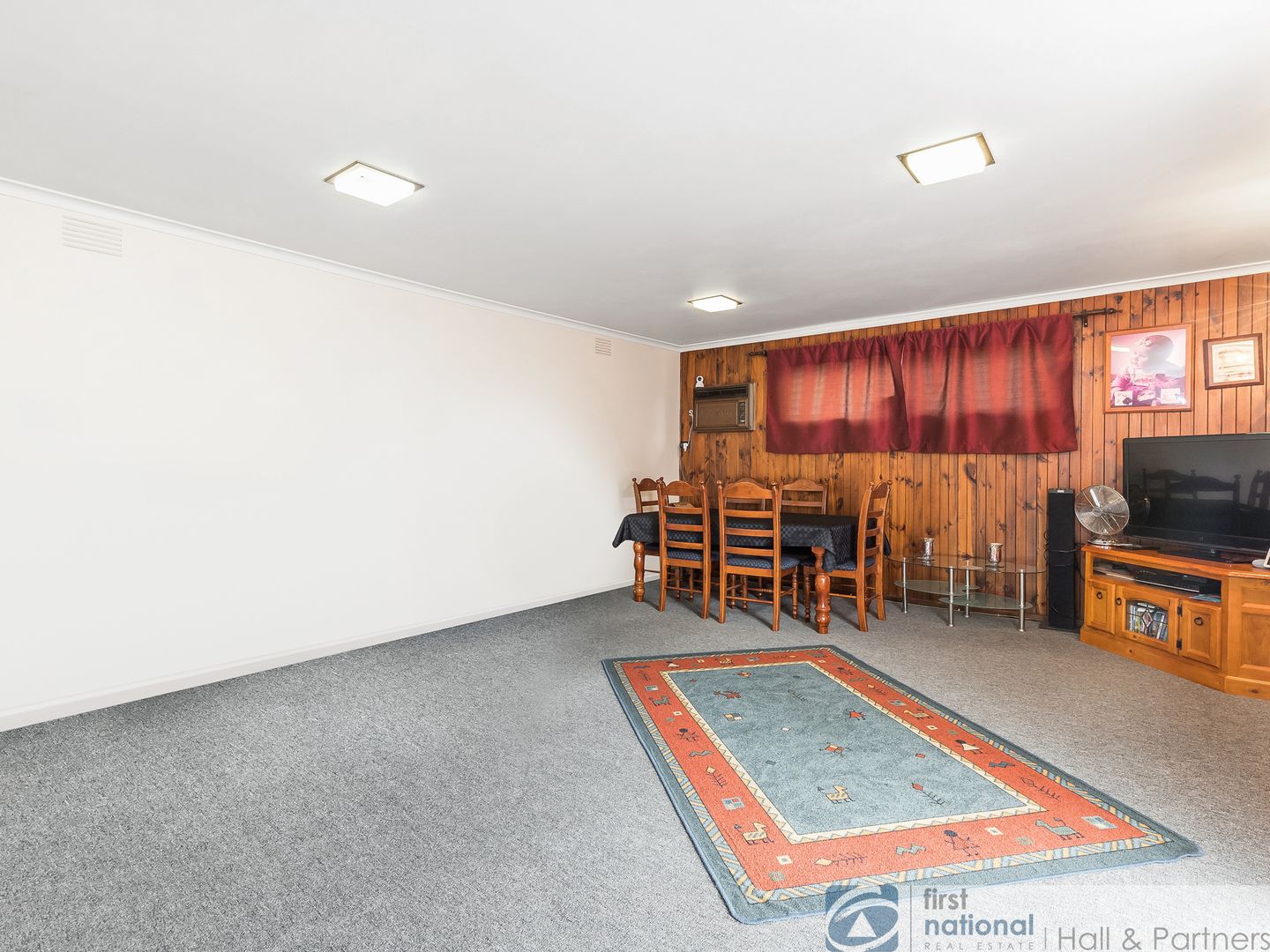 64 Huxley Avenue, Mulgrave VIC 3170, Image 2