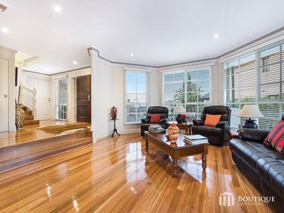 17 Dougherty Court, Mulgrave VIC 3170