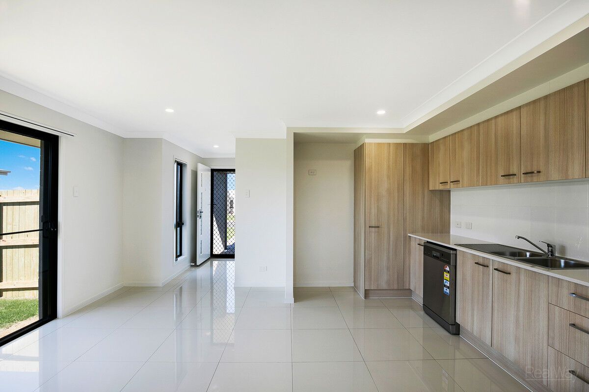 2/27 Mia Street, Wyreema QLD 4352 Apartment For Rent Domain