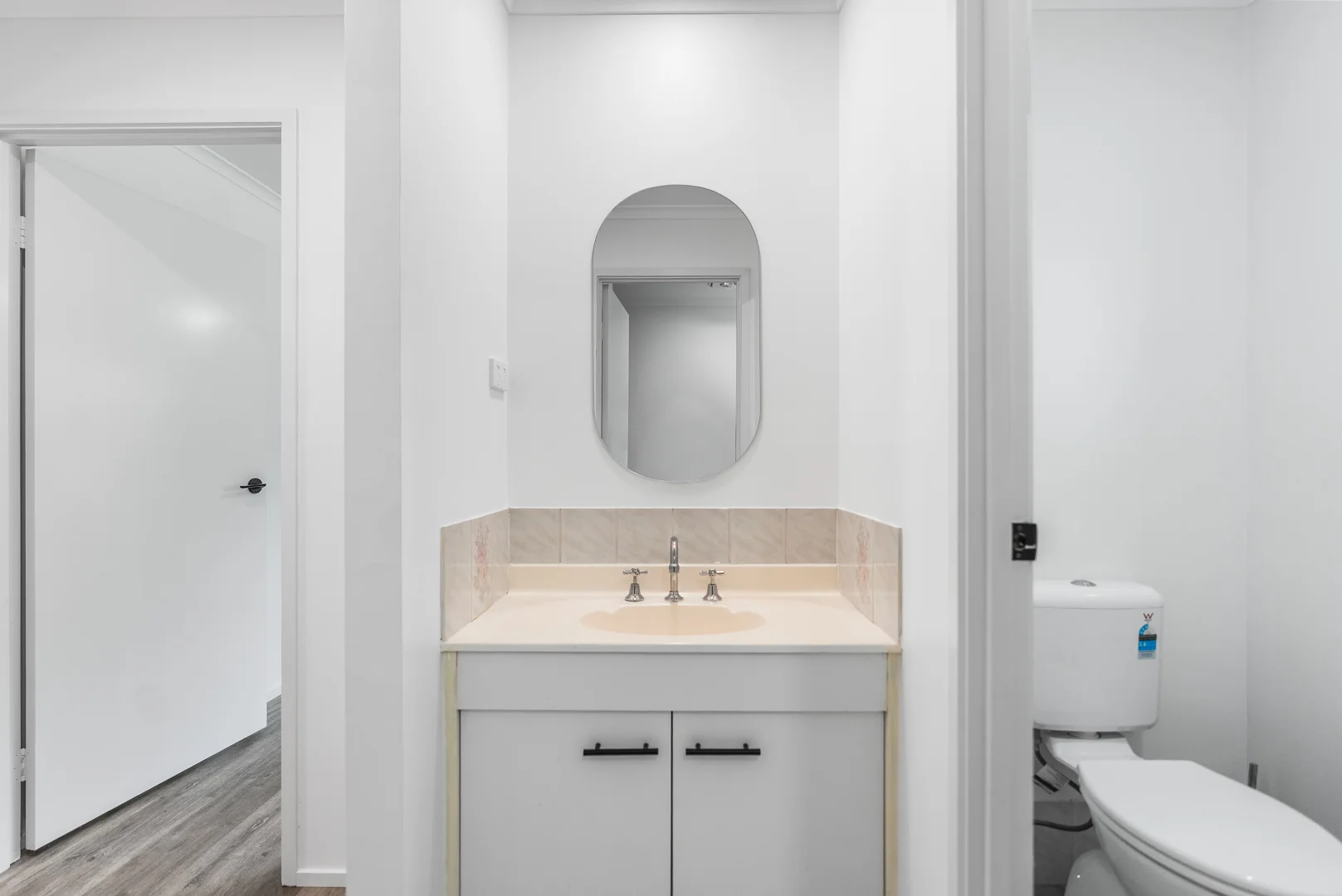 Additional image 9 of 118-120 Eildon Cl, Munruben QLD 4125