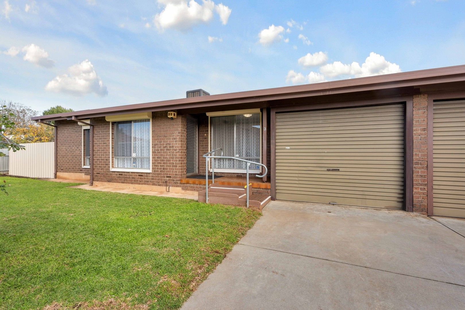 2 bedrooms Apartment / Unit / Flat in 3/12 Riverside Court MORPHETT VALE SA, 5162