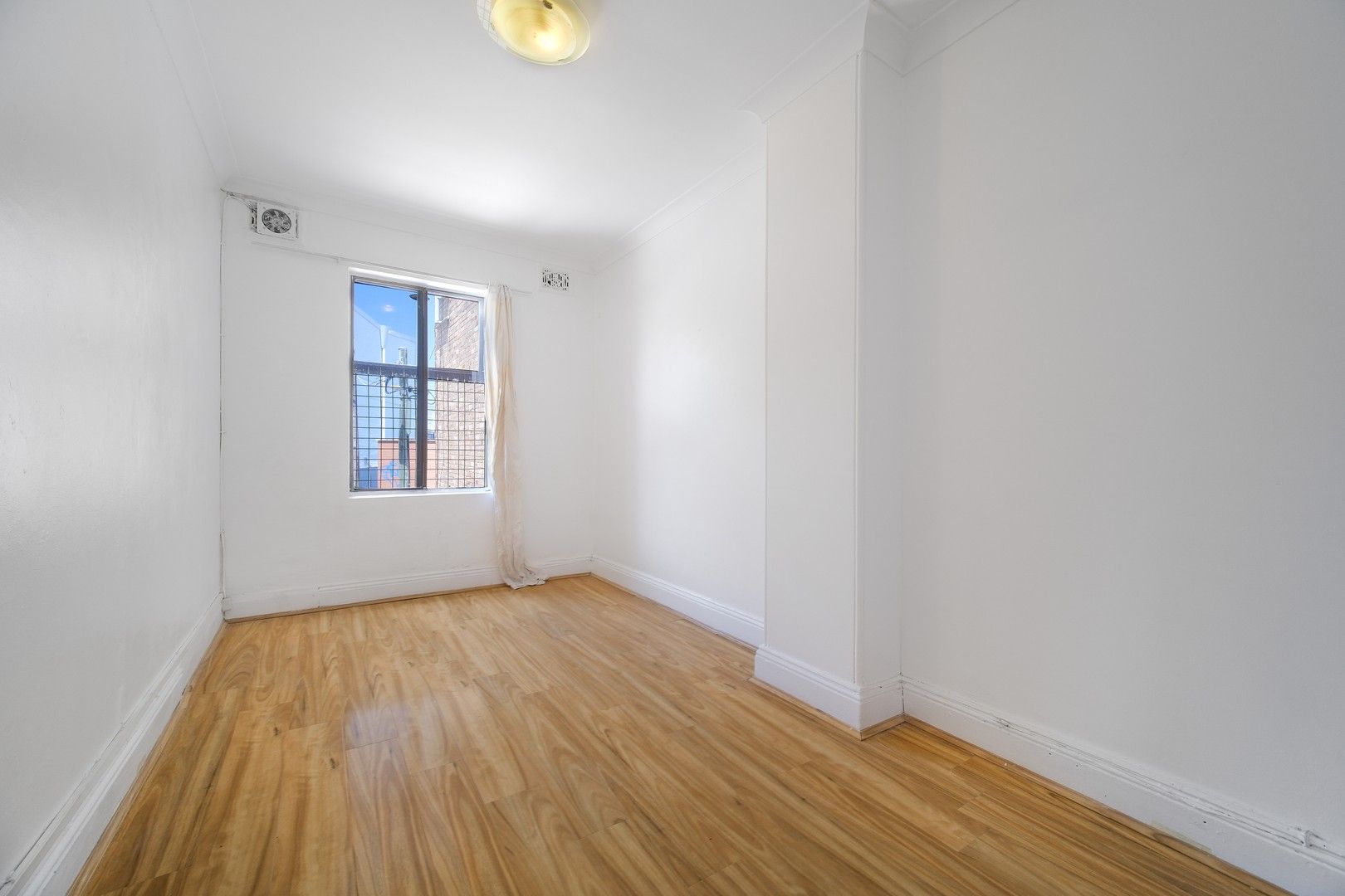 Rear 238 King Street, Newtown NSW 2042 Apartment For Rent 1,500