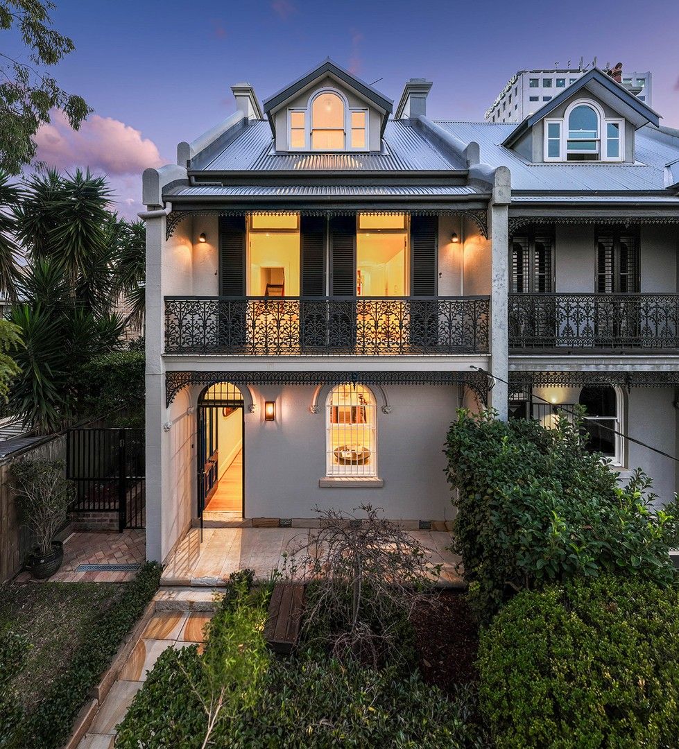 5 bedrooms House in 4 Neutral Street NORTH SYDNEY NSW, 2060