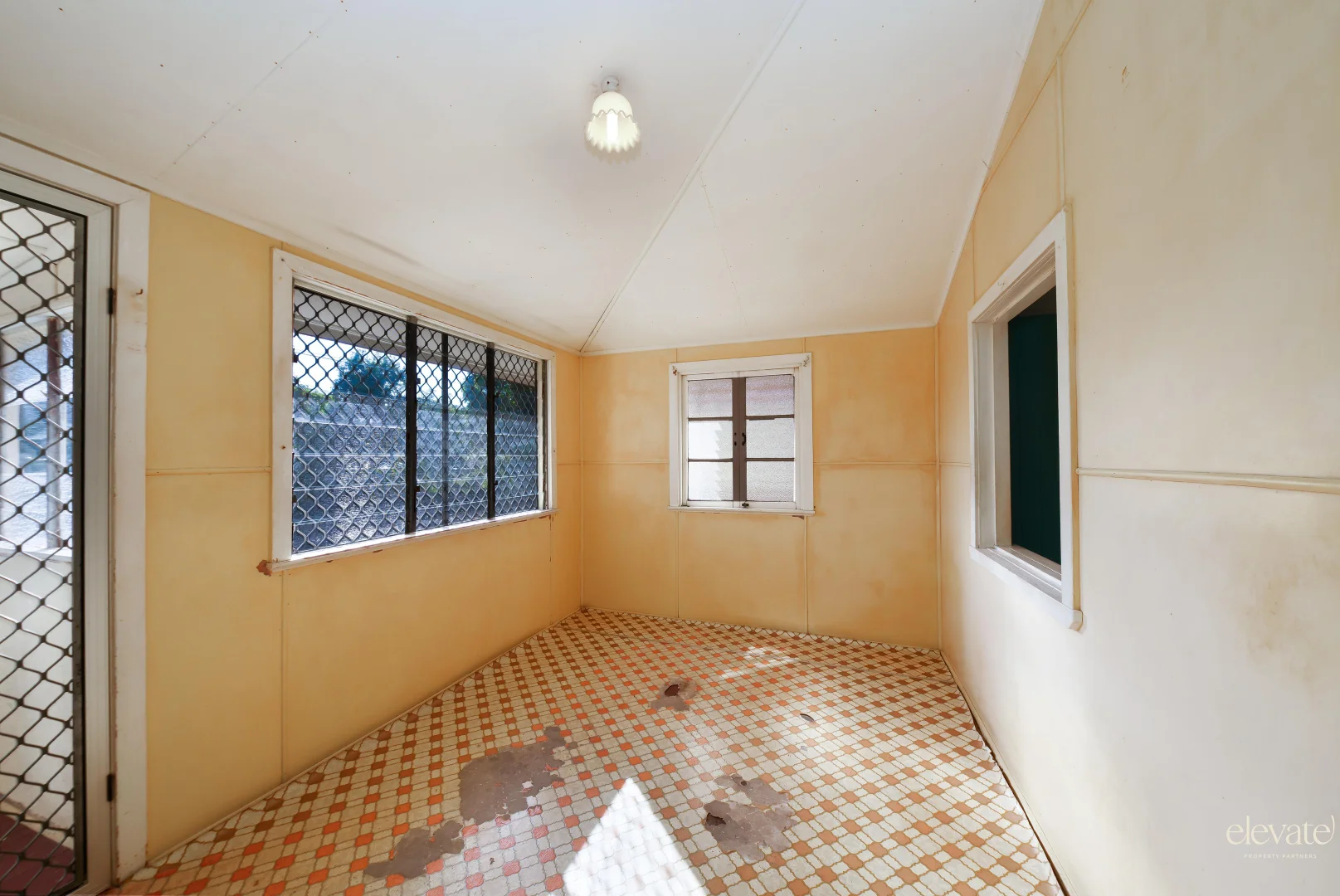 Image 10