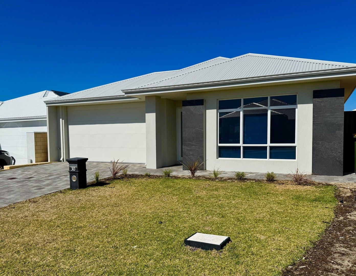 4 bedrooms House in 30 Malacca Way MINDARIE WA, 6030