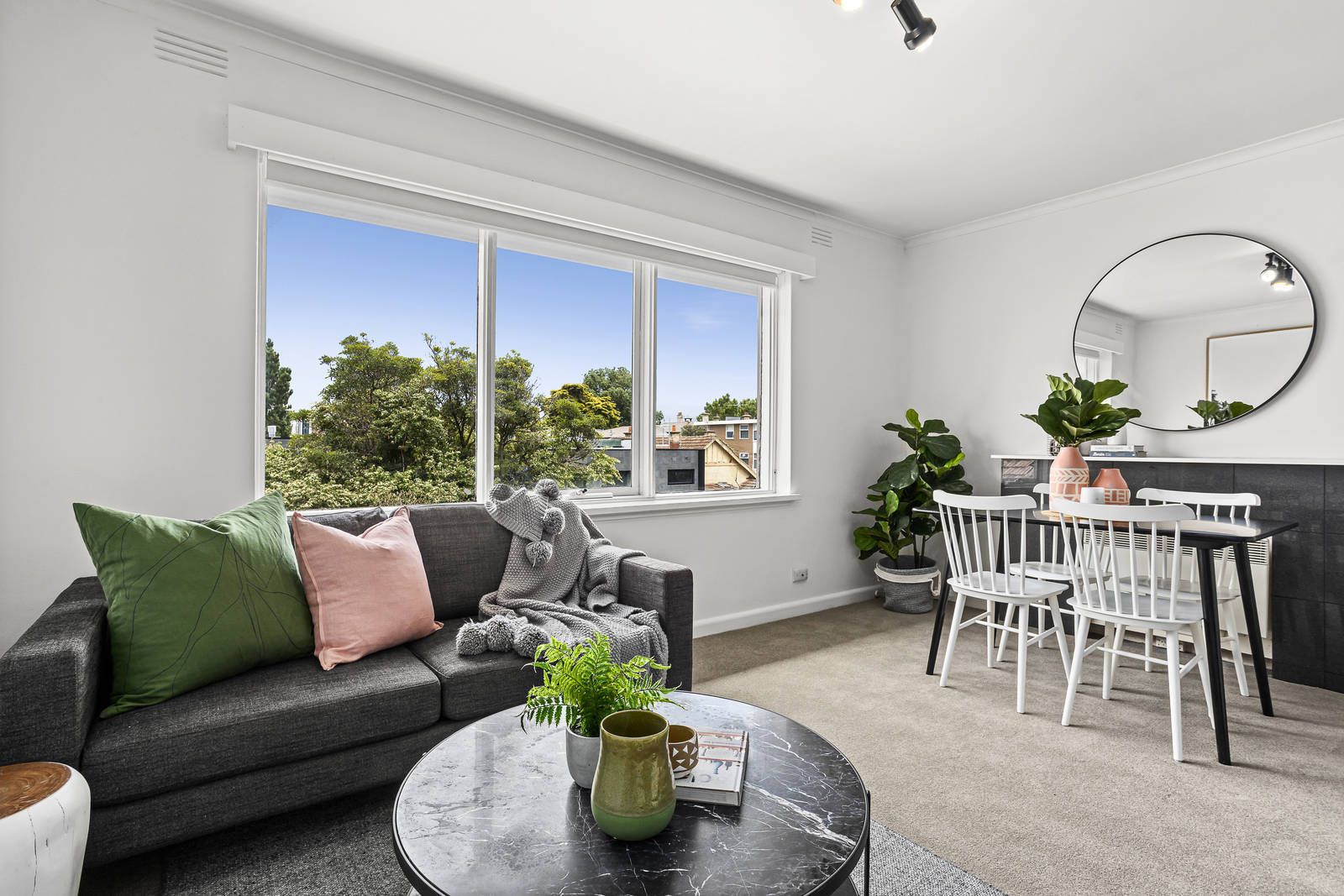 8/2 Alfriston Street, Elwood VIC 3184, Image 0