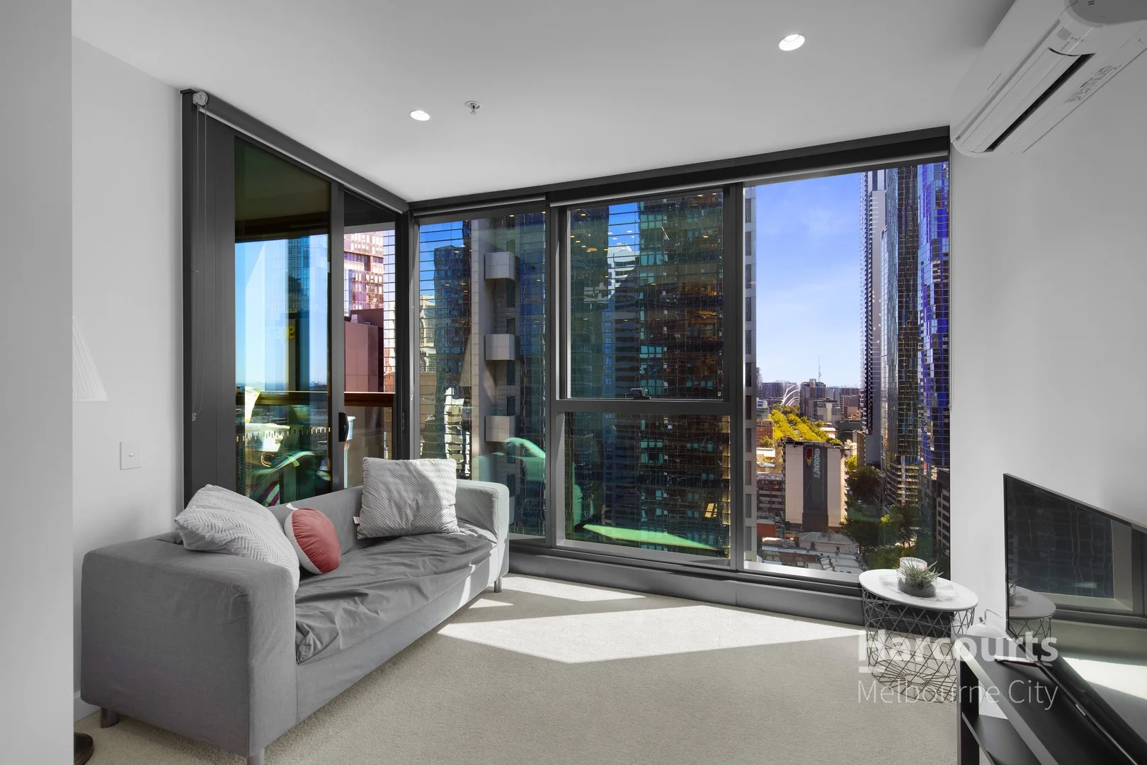 2103/285 La Trobe Street, Melbourne VIC 3000
