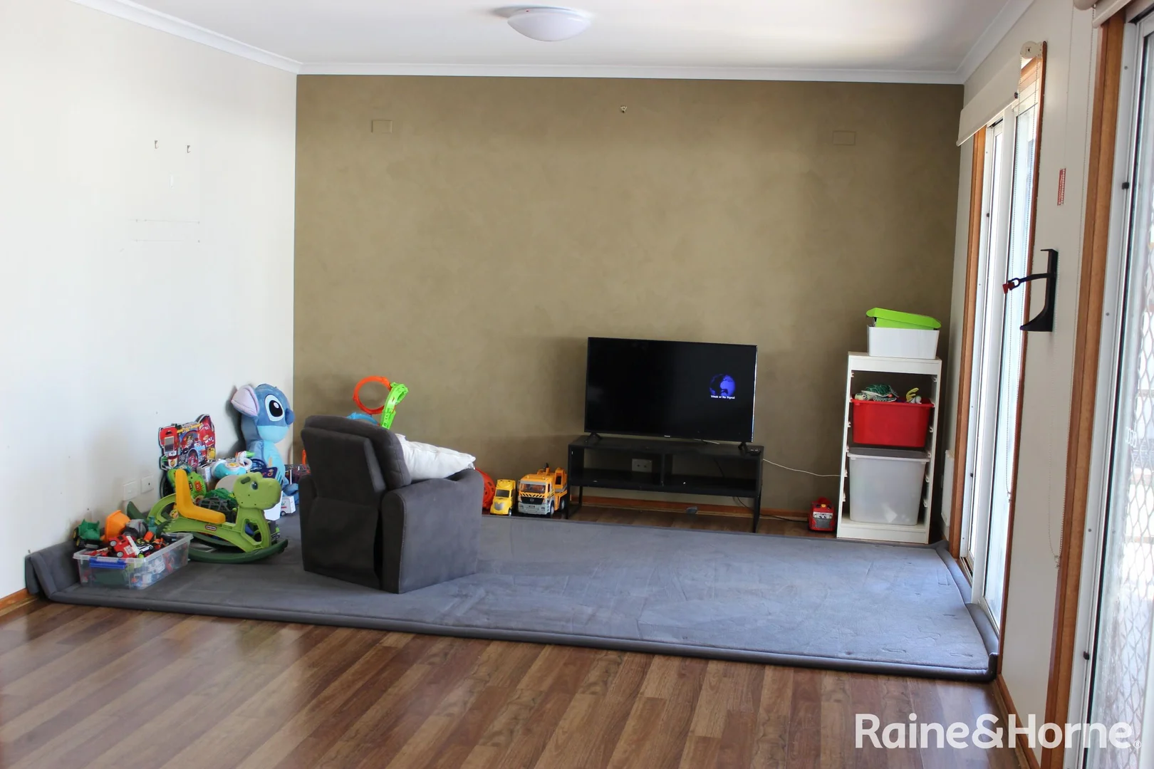 Additional image 5 of 41 Quandong Street, Roxby Downs SA 5725