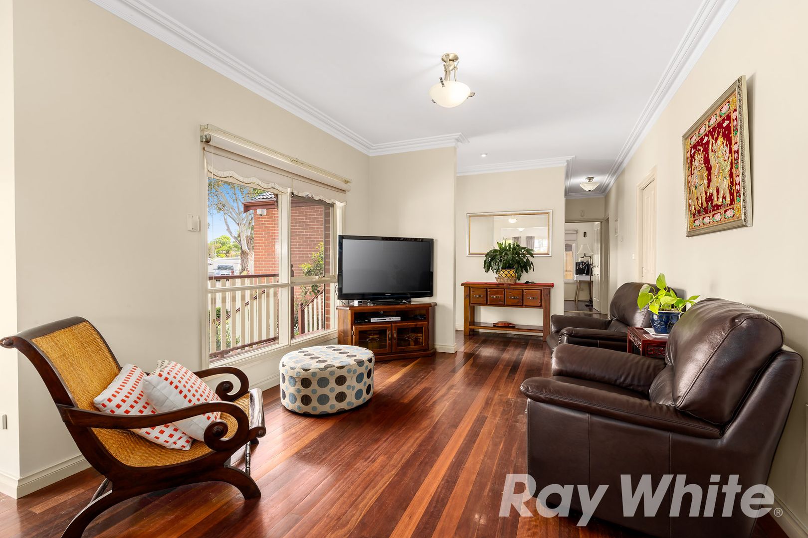 13 Hamilton Avenue, Blackburn VIC 3130, Image 2