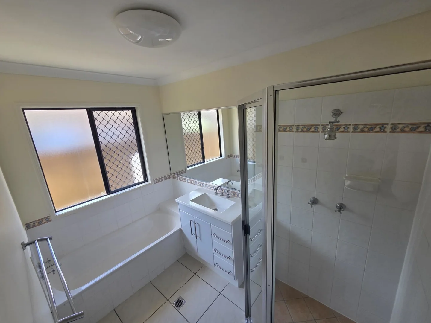 Additional image 14 of 14 Victor Avenue, Glenella QLD 4740