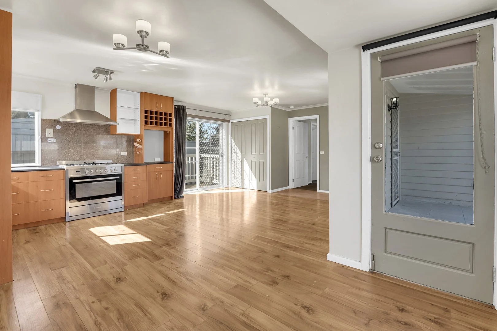 2/89 Whitelaw Street, Reservoir VIC 3073