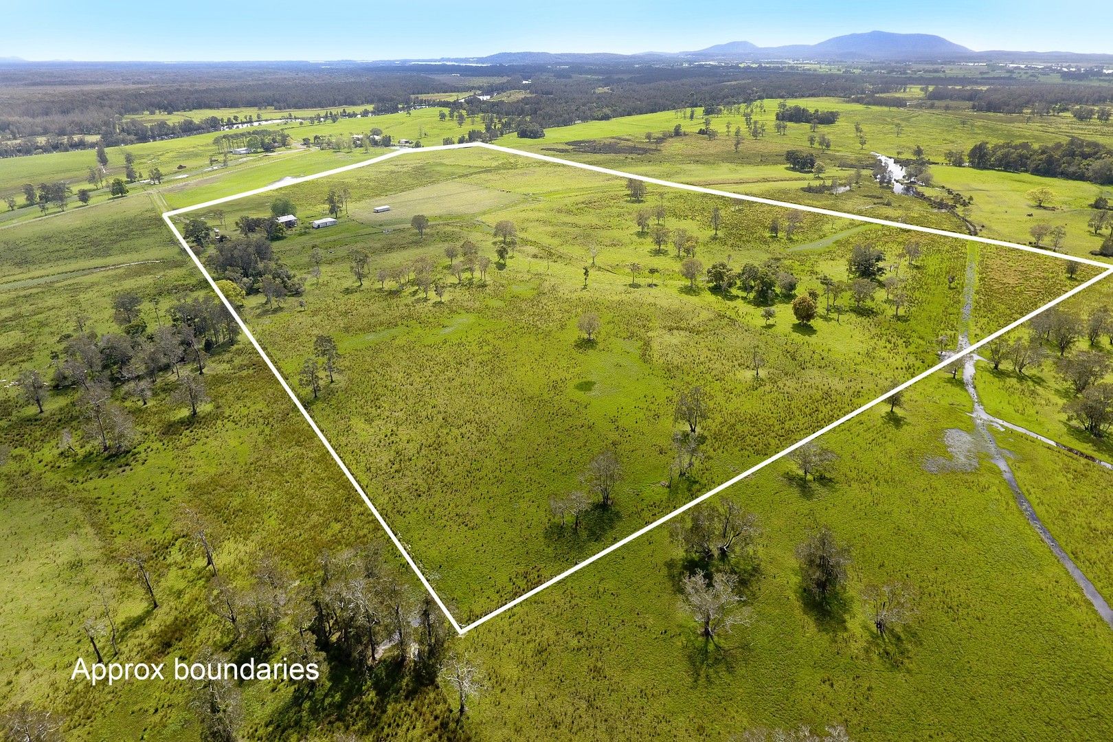 3 bedrooms Acreage / Semi-Rural in 246 Menarcobrinni Road CLYBUCCA NSW, 2440