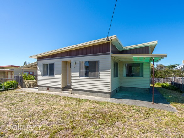 12 Algona Street, South Arm TAS 7022