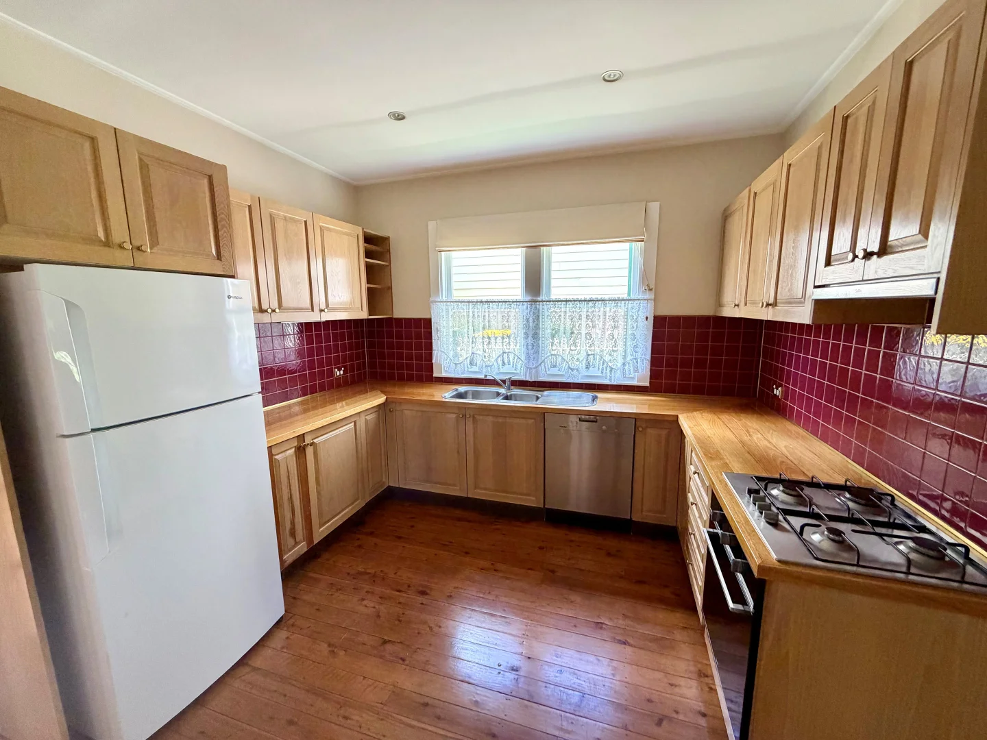 Additional image 4 of 1 Warialda Street, Katoomba NSW 2780