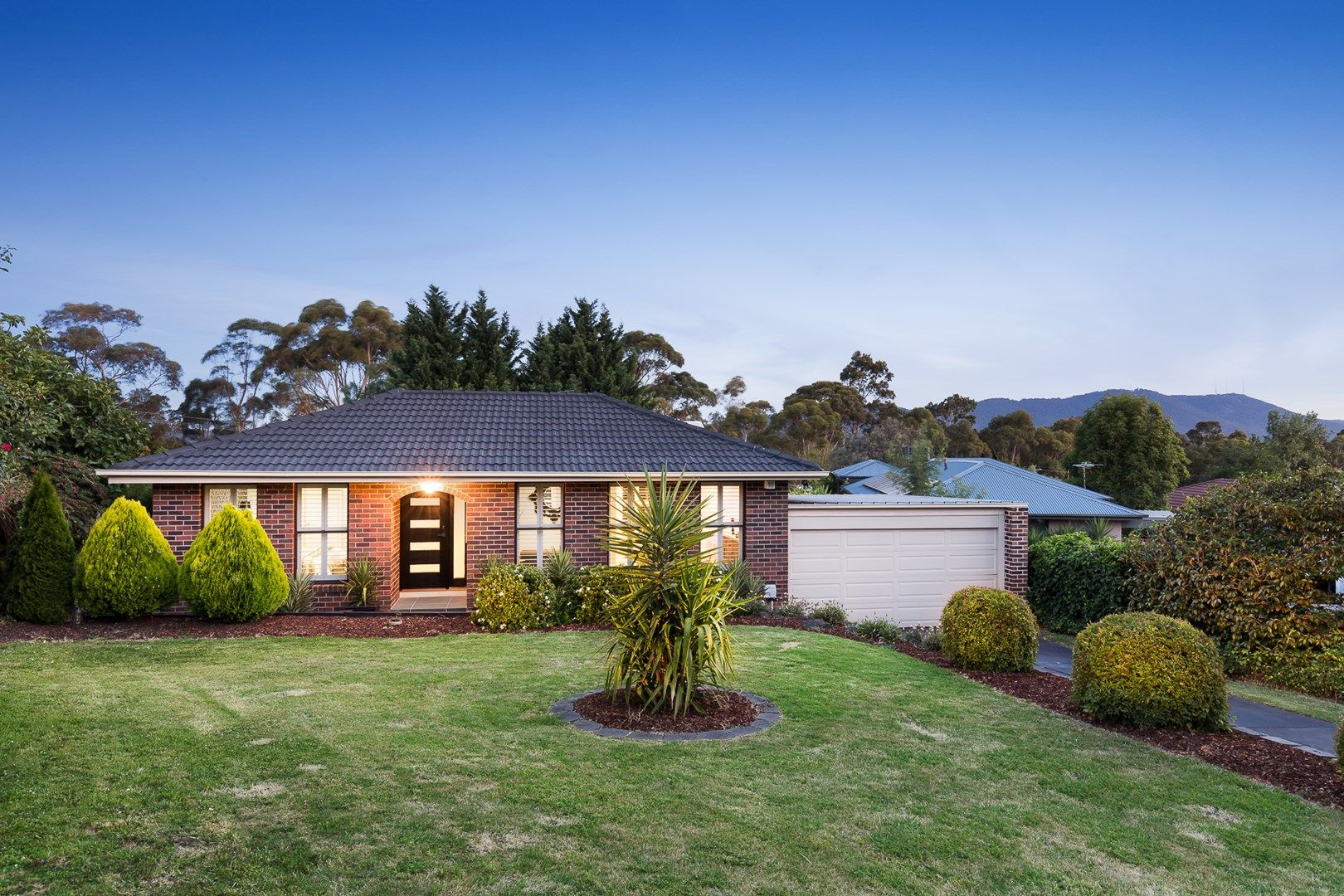 22 Autumn Grove, Mooroolbark VIC 3138, Image 0