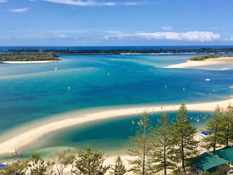 2 bedrooms Apartment / Unit / Flat in 1202/372 Marine Parade LABRADOR QLD, 4215