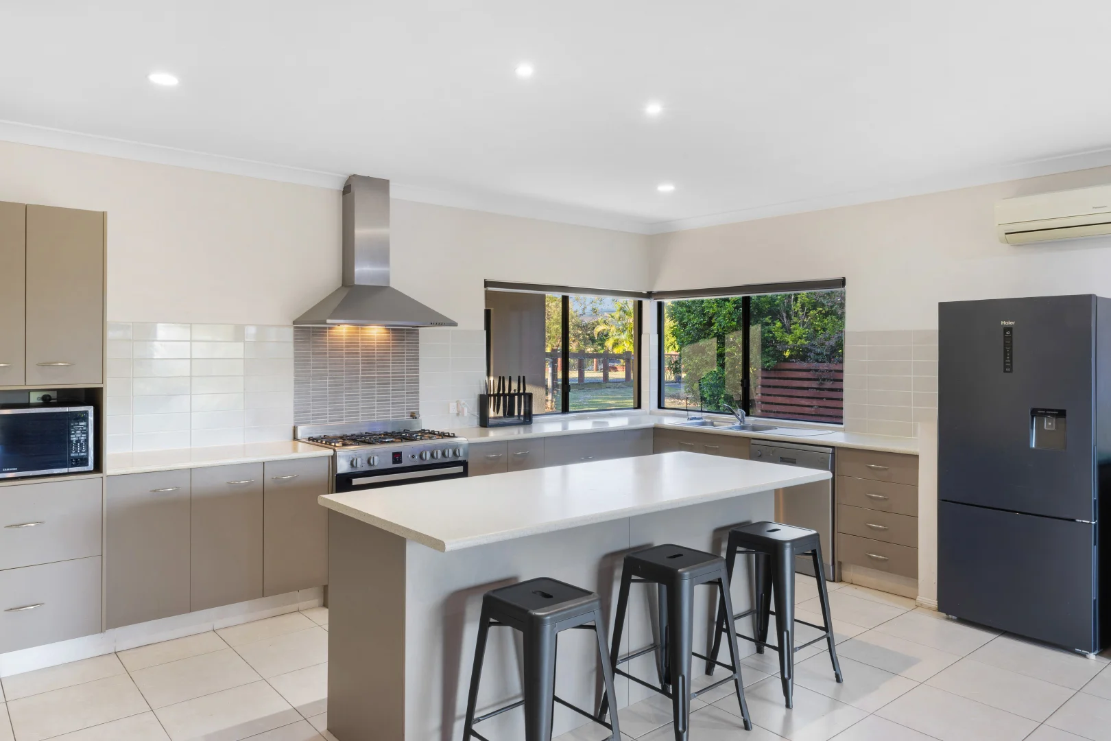 Additional image 8 of 21-23 William Humphreys Drive, Mundoolun QLD 4285