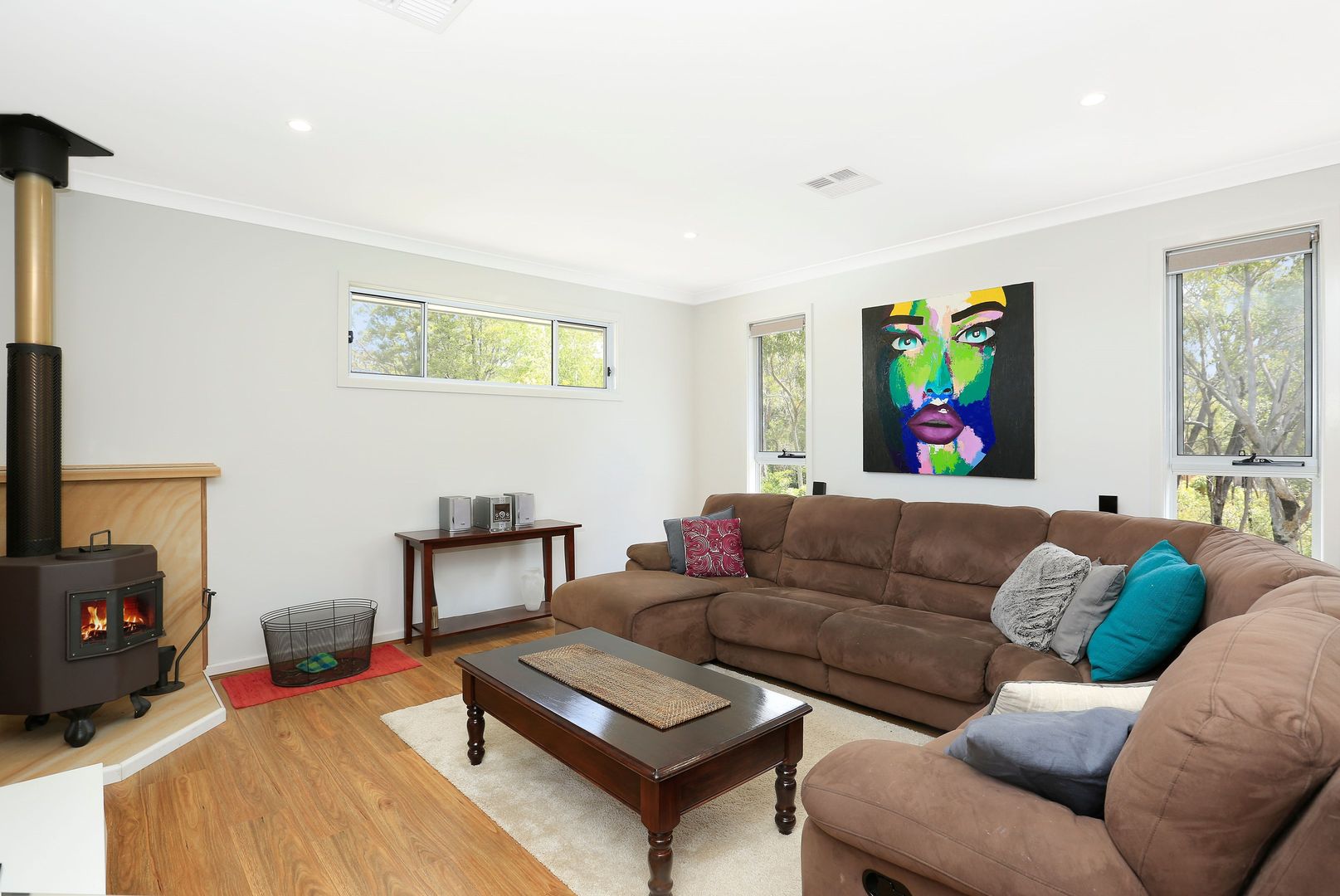 31 Cumberteen Street, Hill Top NSW 2575, Image 2