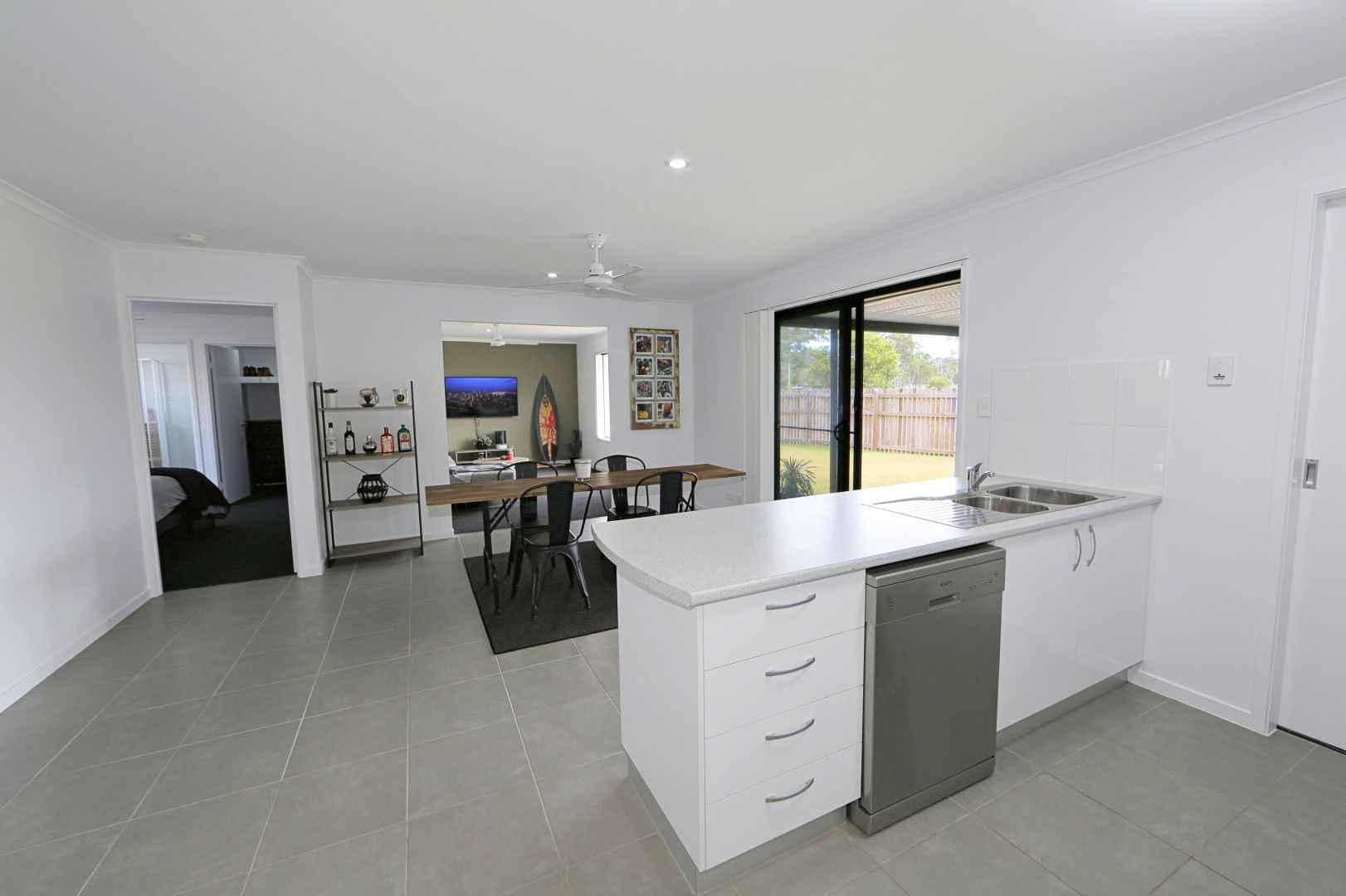 41 Wagtail Circuit, Kawungan QLD 4655, Image 2