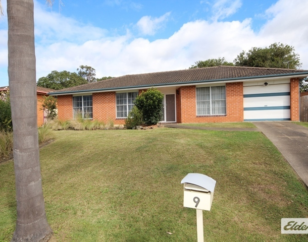 9 Battinga Close, Taree NSW 2430