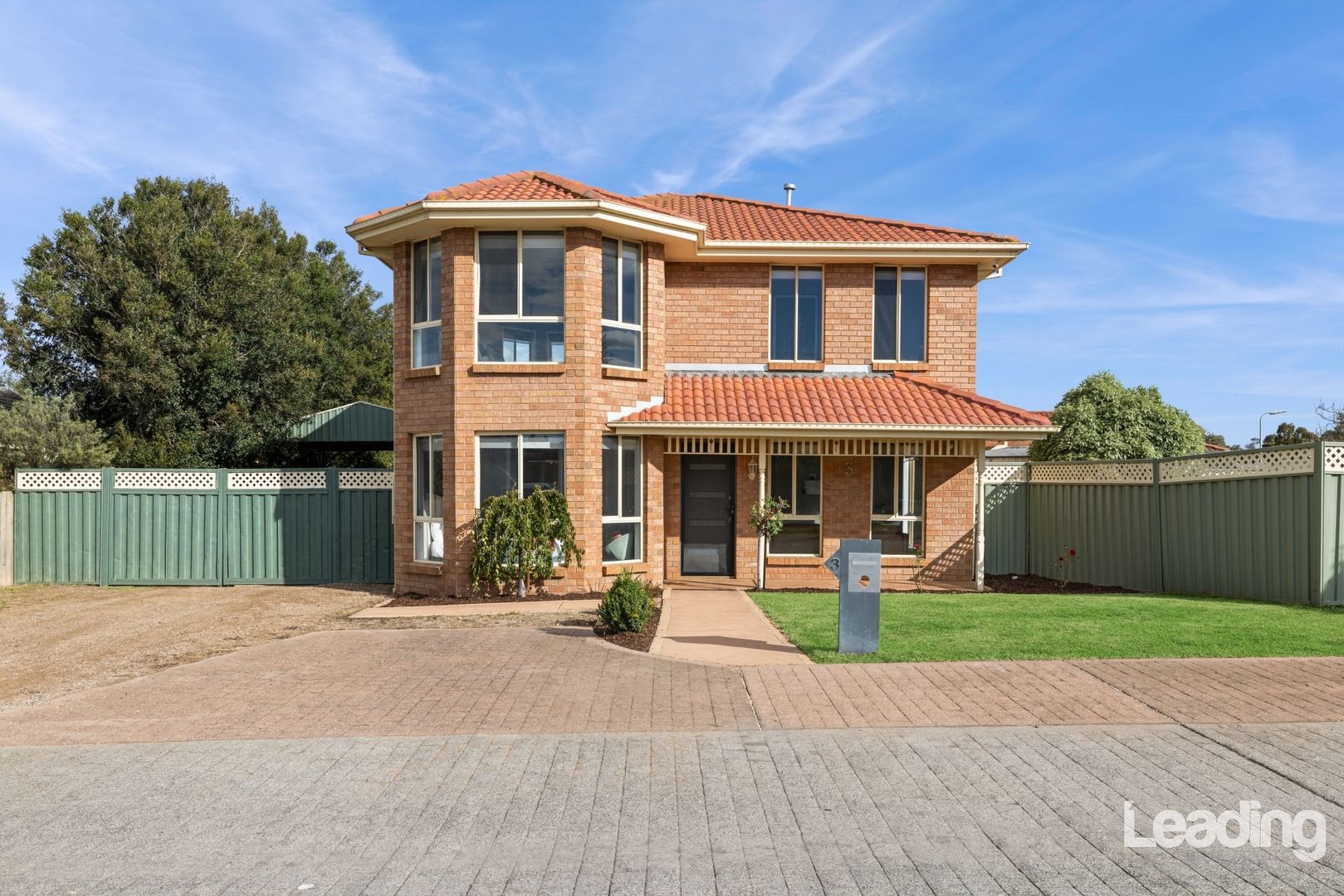 Clyde court house hot sale